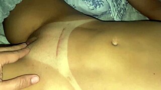 The pretty stepmom with a sexy bronze body lets me touch her