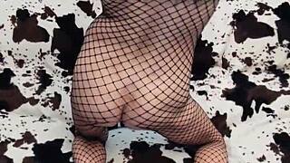 Sexwife fucks with a stranger in an amateur video