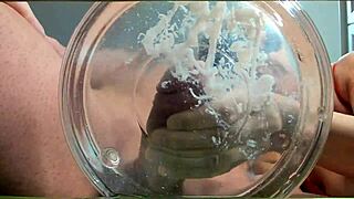 Gilf in a bath, friend caught cumshot in slowmo