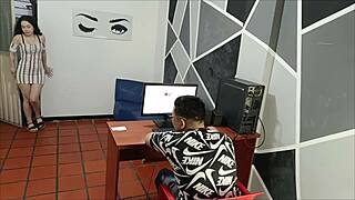 Desconocida, la criada me folle,getSession in office