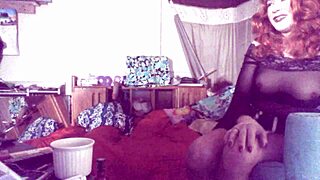 she swallows her 8 inch dildo