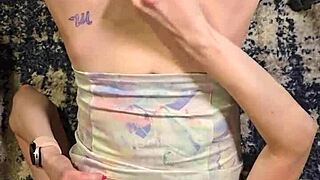 The wife gets machine fucked and squirts all over herself