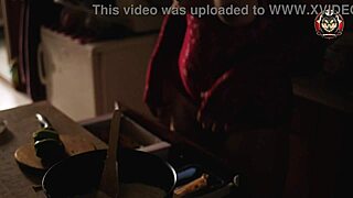The girl is not ashamed to show her ass at the kitchen