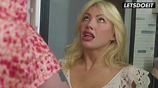 Ivy Wolfe seduces tattooed roommate into passionate lesbian encounter