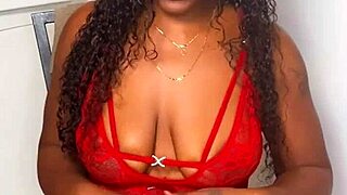 Keisha Minaj sucks stepbrother's big black cock