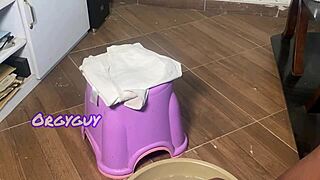 Spread Up While You Do My Nails, Couple Gets Naughty at Home