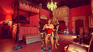 奶奶Carmen七月圣诞假日，假阳具高潮狂欢