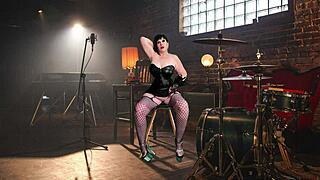 Granny Carmen’s Wild Double Penetration with Metal Toys Surprises!