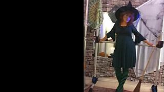 hotwife steffi witch sucks hard cock