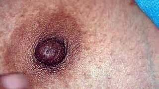 desi girl's big boobs nipple zoomed in
