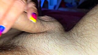Nymphomaniac stepmom fucks stepson barefoot.