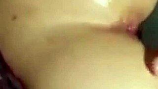 Liberei o cuzinho para o desconhecido da internet apos pix de presente