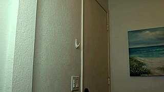 嘿，你老板让你内射救工作！