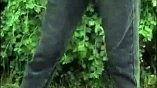 Sweet Elza Kom flaunts beautiful tits