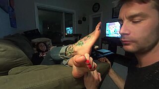 Perfect feet get worshipped in steamy bondage session