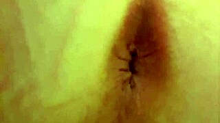 milf mommy pisses and winks anal for leetdos in toilet pov