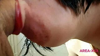 my friend's mom gives me an incredible blowjob 😘