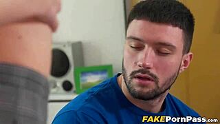 Josy Black 和 Stacy Cruz 舔逼