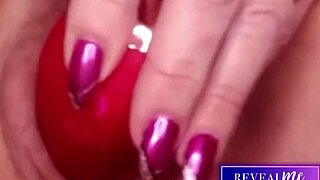 Revealme horny milf shows wet hairy pussy in intense vibrator cum show