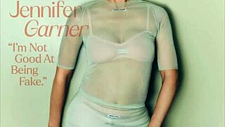 手淫挑战，Jennifer Garner在狂野熟女比赛中