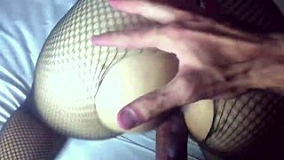 Sabrina explores anal with buttplug