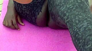 Morning workout features wet pussy flash