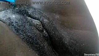 Fat Pussy Sexystacy7 Displays Her Massive Juicy Lips in Action