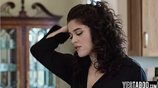 hung guy called to fix latina milf's laptop