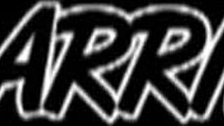 大奶金发MILF操两个黑人肌肉男。