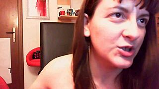 what's better, rubber or real? mom shows how to use both