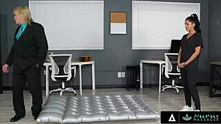 Nina White Feels Intense Pleasure Fucking Boss In Nuru Massage