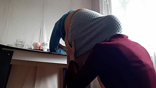 I impress my milf boss for a promotion