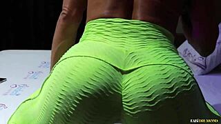 Milf Gostosa Faz Treino Intenso Com Seu Personal Trainer Fodendo Forte - Fabi Drumond