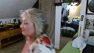 1220 kisses with intense roleplay and verbal humiliation for Maliek from hottest mature star DawnSkye1962 online.
