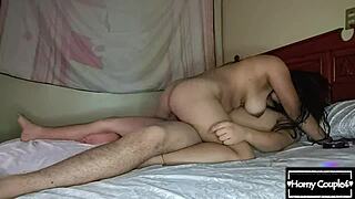 hermosa chica moves her ass on my cock