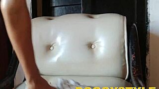 enjoy sweet pussy fingering with dildo and toys, be happy 😊