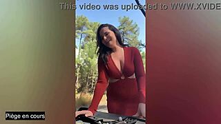 reel sex trap unfolds in a quick car breakdown