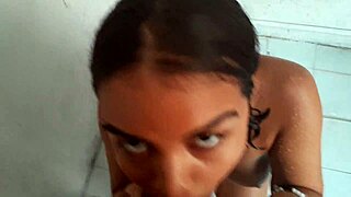 Fucking stepsister in stepmother's shower, creampie