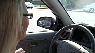 金发业余女郎大奶子上布满精液