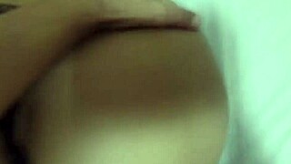 Lunaferrari - feliz ano novo com pal bem grande na minha buceta molhada - gr�tis