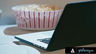 River Lynn catches stepmom Annie King cheating with Gal Ritchie