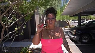 somali rose and gibby the clown, what are you doing?