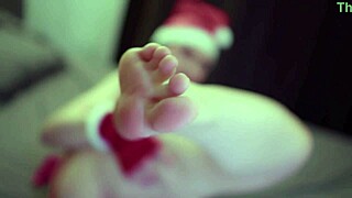 i roleplay as a lewd wench pegging my partner quickly