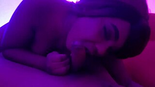 Sorprendo A Mi Madrastra Y Le Doy Mi Enorme Polla