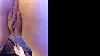 Hotwife Steffi dances with her pussy in Christmas cosplay