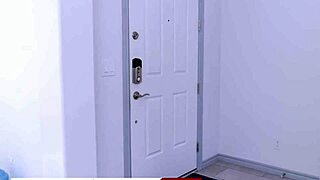 Cougar Taylor Vixxen Licks And Blows Hung Stud.