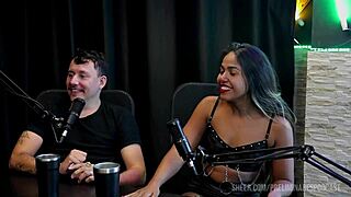 couple kaliente in preliminares podcast with bia hot