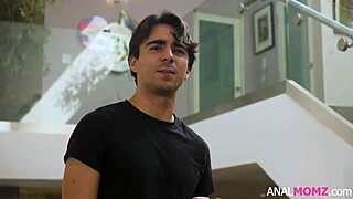 Special anal fucking on Mother's Day with deepthroat and assfucking!