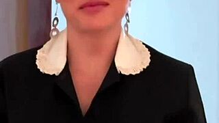 Empregada Ficou Com Tesão Sentindo O Chulé Da Filha Da Sua Patroa