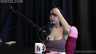 Renatinha Melo Swings With Tifany Rocha And Didy Reis